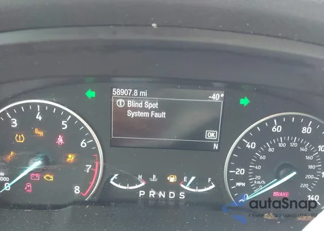 2019 Ford Ecosport Titanium z USA, uszkodzony, nr VIN MAJ6S3KL7KC286188